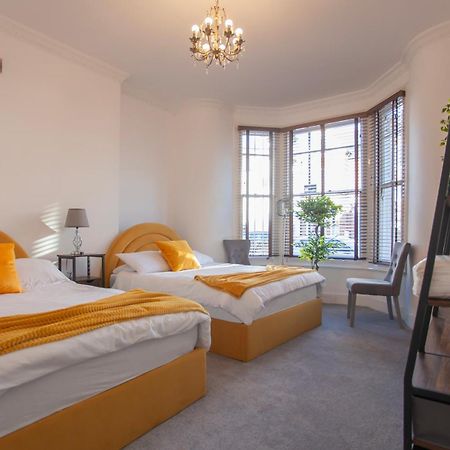 Appartamento Templar Large Garden Flat Londra Esterno foto