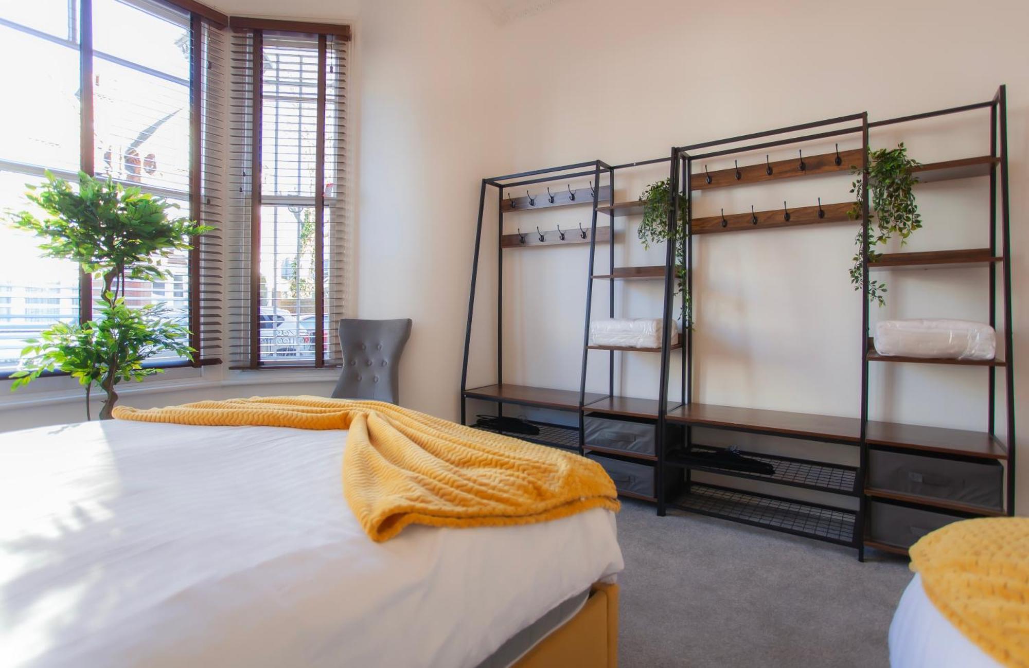 Appartamento Templar Large Garden Flat Londra Esterno foto